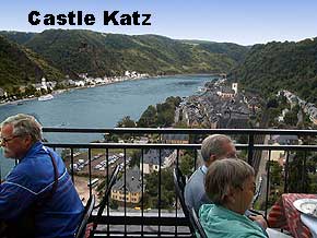 Terrace from Schlosshotel Rheinfels with view of the Rhine river, St. Goar, St. Goarshausen and Castle Katz, � 1999, WHO